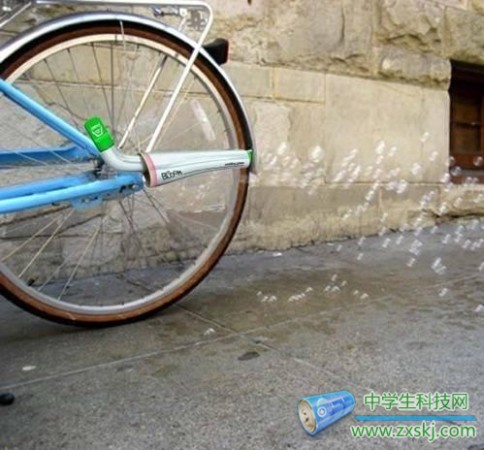 自行車 吹泡泡
